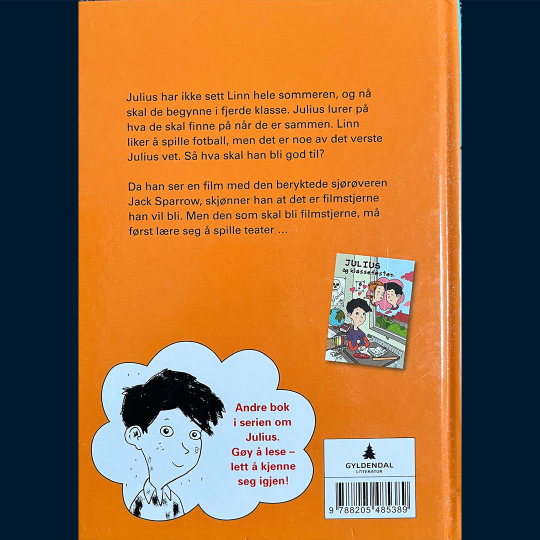 Svensson, Martin: Julius spiller teater