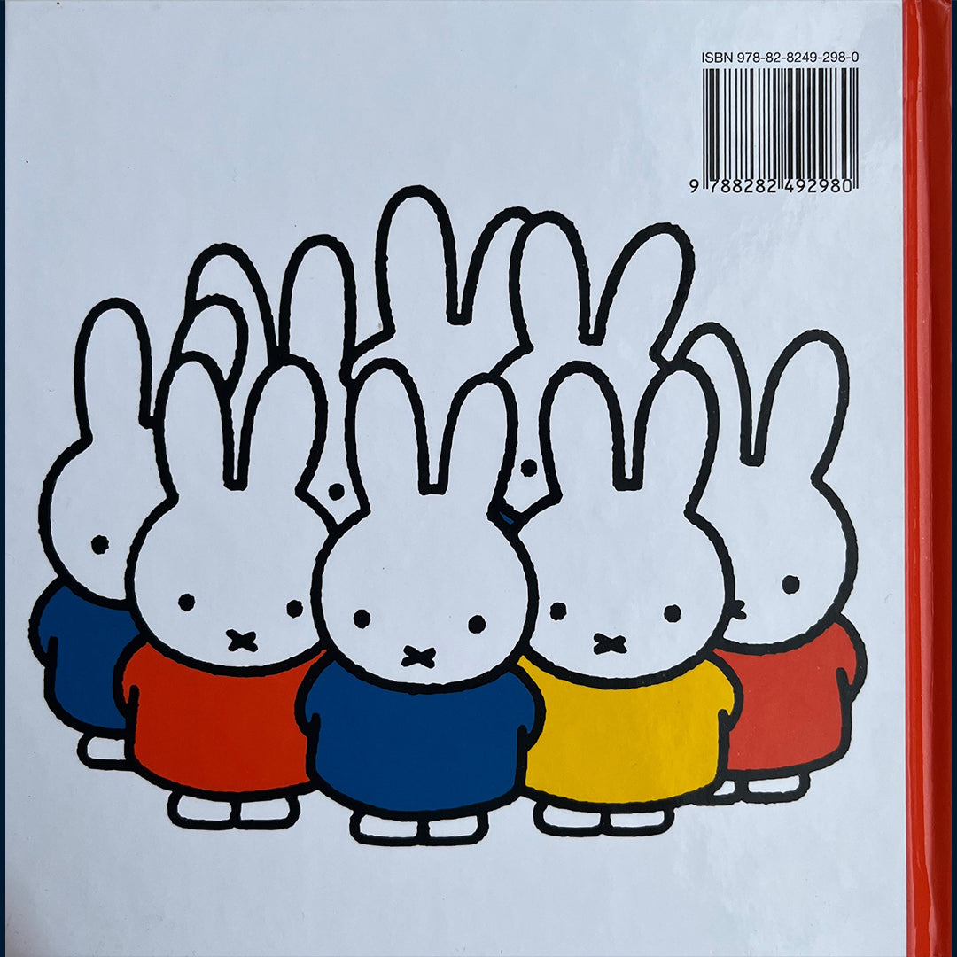 Bruna, Dick: Hengeøre