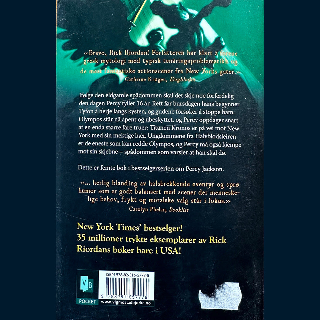 Riordan, Rick: Percy Jackson - Den siste Olympier (nr 5)